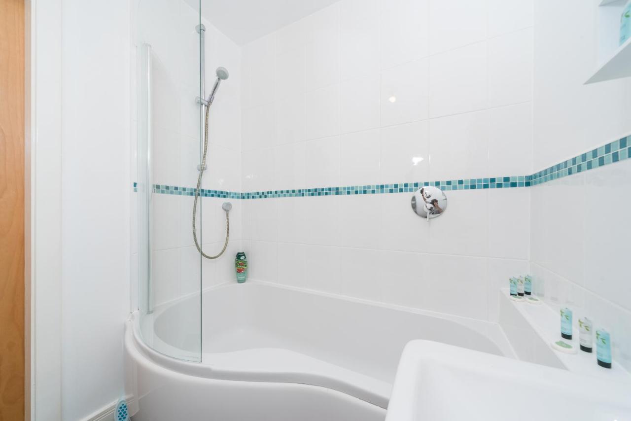 City Centre Posh Parlour Gated Parking 1Bed Wifi Кингстон-апон-Халл Экстерьер фото