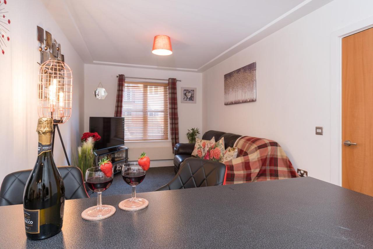 City Centre Posh Parlour Gated Parking 1Bed Wifi Кингстон-апон-Халл Экстерьер фото